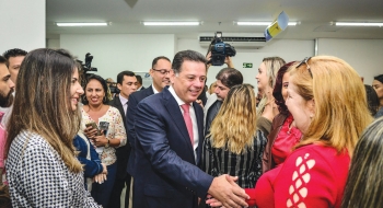 Marconi Perillo inaugura nova agência do Vapt Vupt